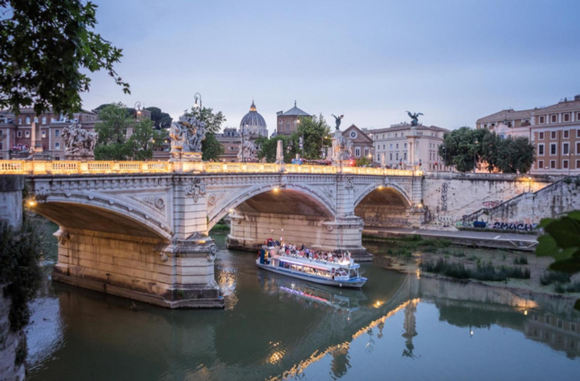 Luxury Apartment Vaticano-S'Peter Basilica - Netflix Wifi - Aircond ローマ エクステリア 写真