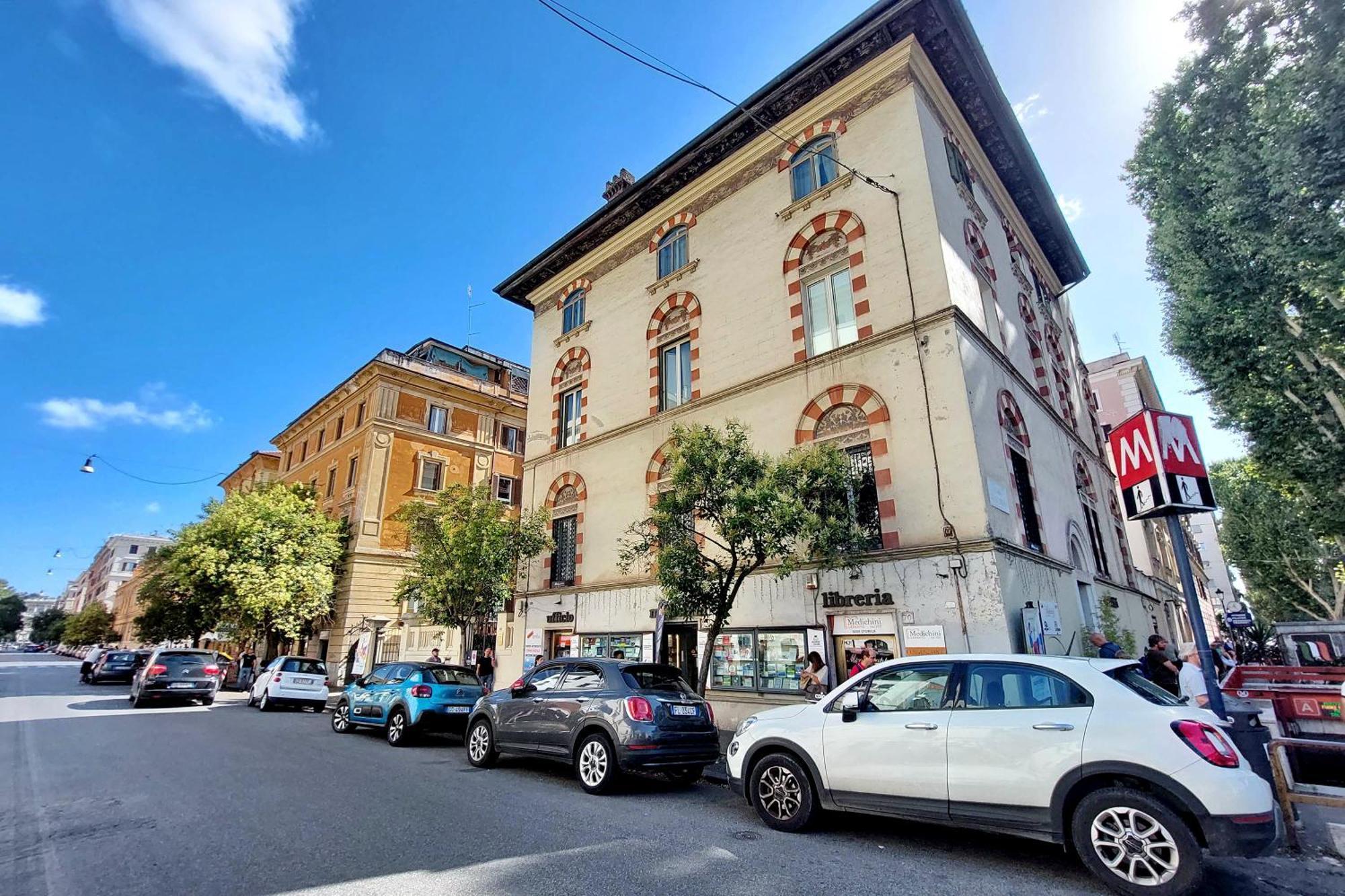 Luxury Apartment Vaticano-S'Peter Basilica - Netflix Wifi - Aircond ローマ エクステリア 写真